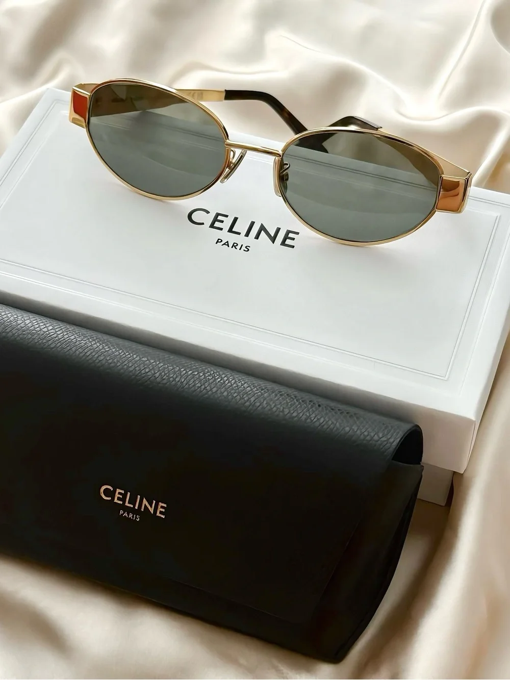 AUTHENTIC CELINE CL40235U OVAL SUNGLASSES – GOLD SHINY WITH GREEN LENSES